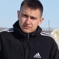 Фёдор, 25, Волноваха
