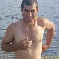 Станислав, 27, Ясиноватая