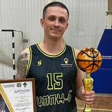 Платон, 31, Менделеевск