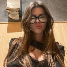 Вероника, 23, Краснодон