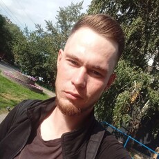 Ростислав, 25, Новогродовка