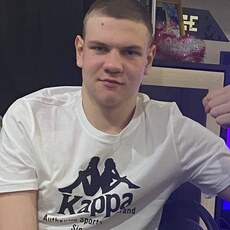 Павел, 20, Псков