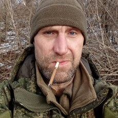 Юра, 44, Калининск