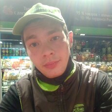 Нестор, 24, Буйнакск
