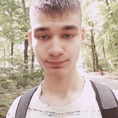 Толя, 22, Дружковка