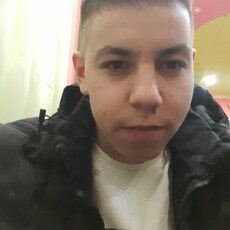 Виссарион, 25, Новоалтайск
