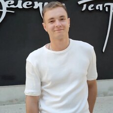 Даня, 23, Назарово