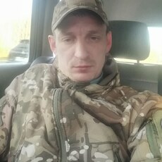 Ян, 34, Ясиноватая