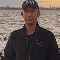 Виктор, 33, Гусев