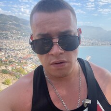 Александр, 34, Горское