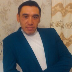 Артёмий, 46, Холм