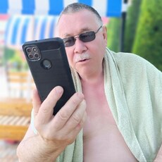 Вася, 61, Димитровград