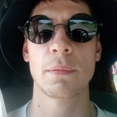 Яков, 32, Северск (ДНР)