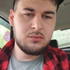Виталя, 30, Заполярный