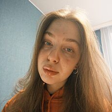 Валентина, 21, Усть-Лабинск