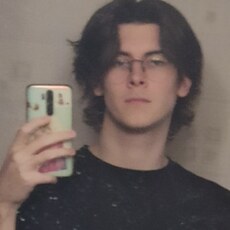 Олег, 23, Калязин