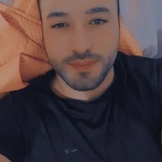Оскар, 25, Назарово