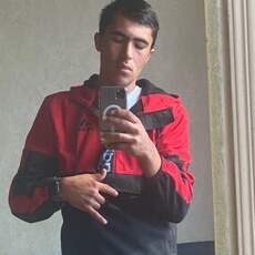 Глеб, 24, Шумиха