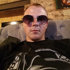 Лаврентий, 24, Ярцево
