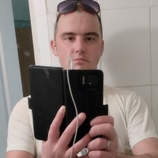 Тарас, 28, Авдеевка