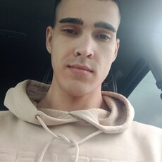 Эмиль, 24, Отрадное