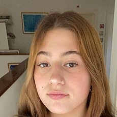 Рая, 26, Углегорск (ДНР)
