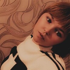 Полина, 20, Кологрив