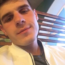 Вениамин, 27, Лесной