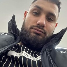 Артёмий, 23, Харовск