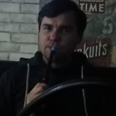 Эрик, 43, Уяр