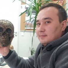Артемий, 32, Алзамай