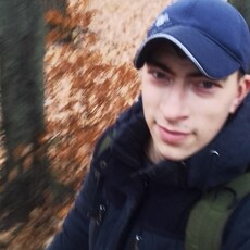 Максим, 26, Кинешма