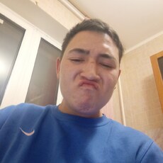 Гена, 24, Красный Лиман