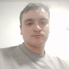 Остап, 26, Снигирёвка