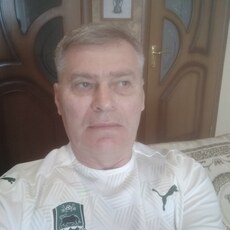 Роман, 67, Волгоград