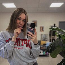 Ангелина, 20, Алексеевка