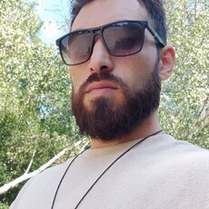 Паша, 31, Новогродовка