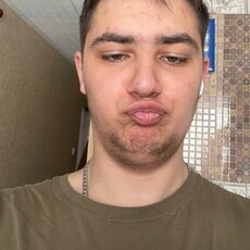 Богдан, 19, Янаул