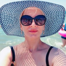 Лара, 44, Исилькуль