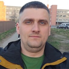 Толя, 38, Тюмень