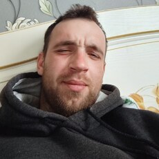Боря, 30, Михайловка