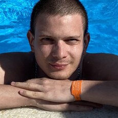 Эдик, 33, Порхов