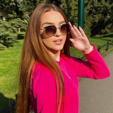 Уля, 22, Дно