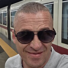 Спартак, 41, Льгов