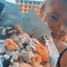 Зинаида, 25, Карабулак