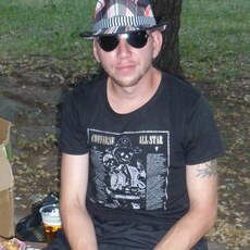 Эрик, 37, Сим