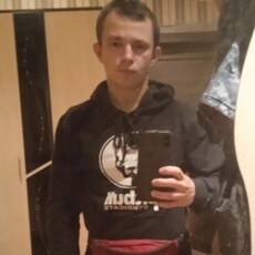 Боря, 26, Высоковск