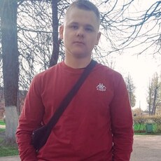 Владлен, 22, Кировград