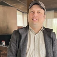 Василий, 39, Краснозаводск