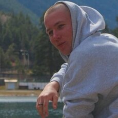 Ратмир, 23, Северо-Курильск